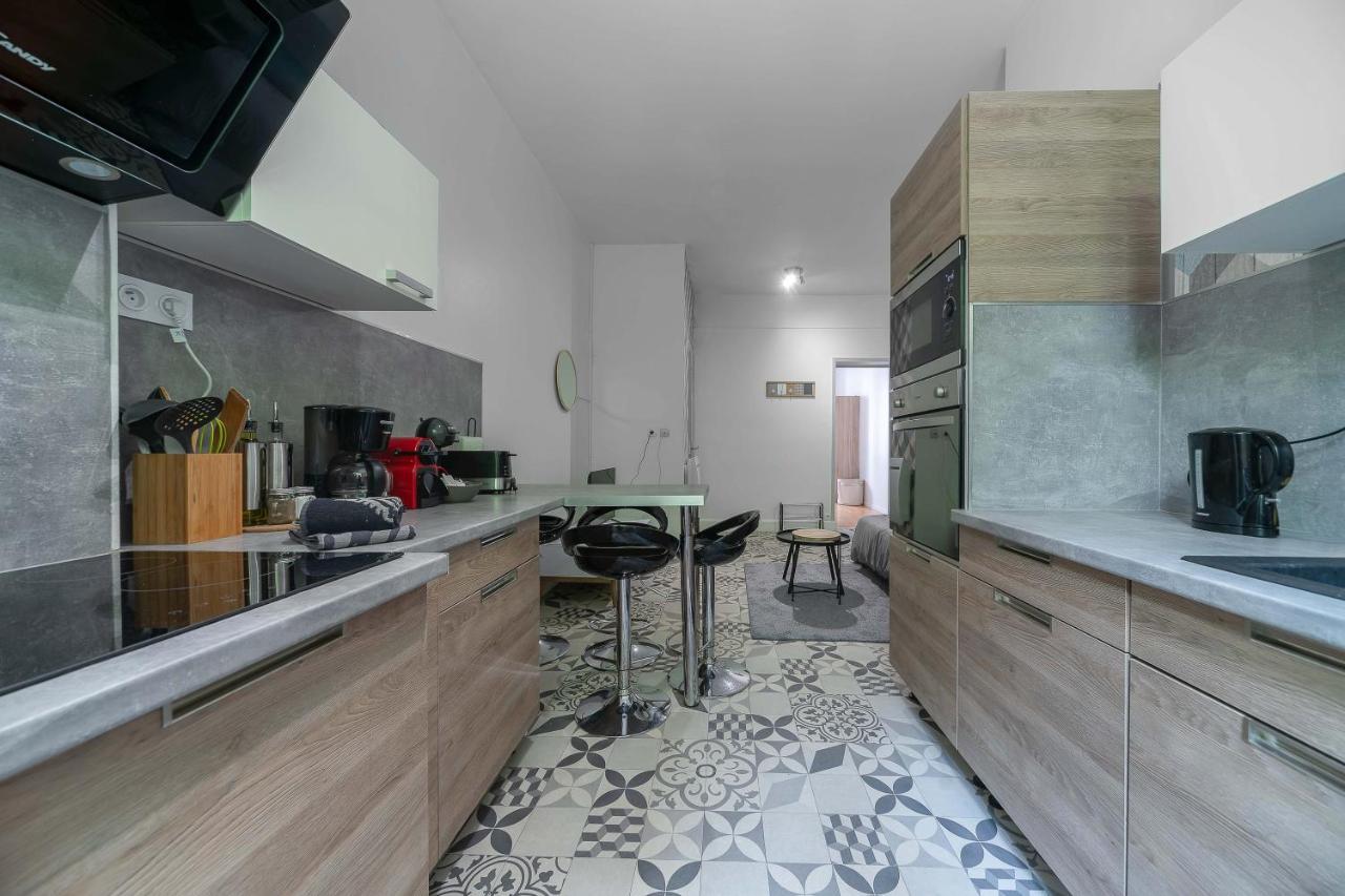 Le Gacon - Appartement Centre Ville Виши Екстериор снимка