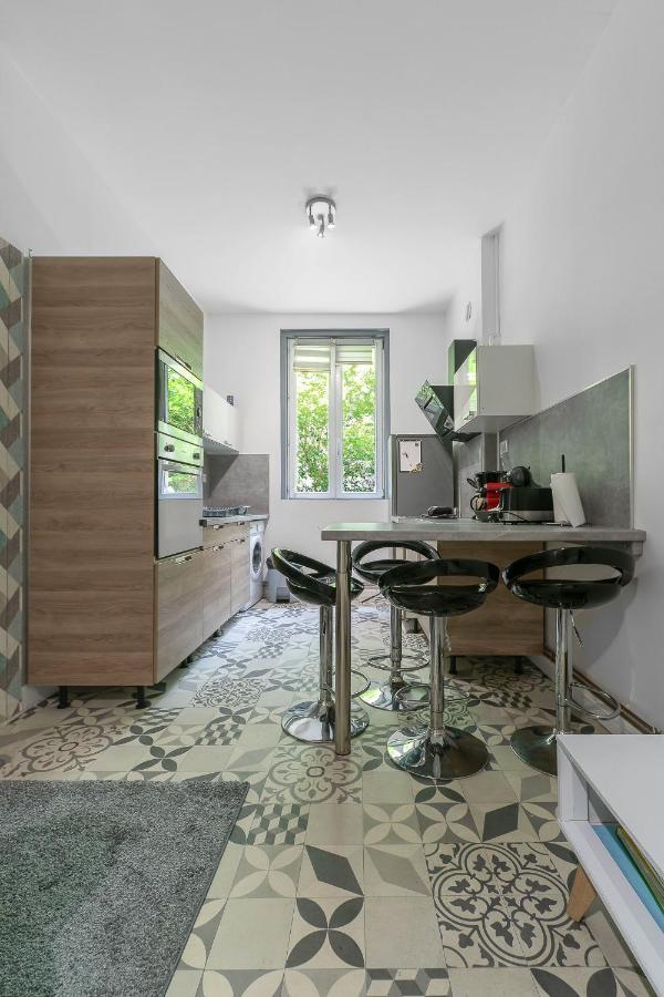 Le Gacon - Appartement Centre Ville Виши Екстериор снимка